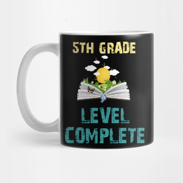 Funny 5th Grade level Complete Video gamer 2021 Graduation by IbrahemHassan